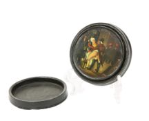 A 19TH CENTURY EROTIC LACQUER SNUFF BOX