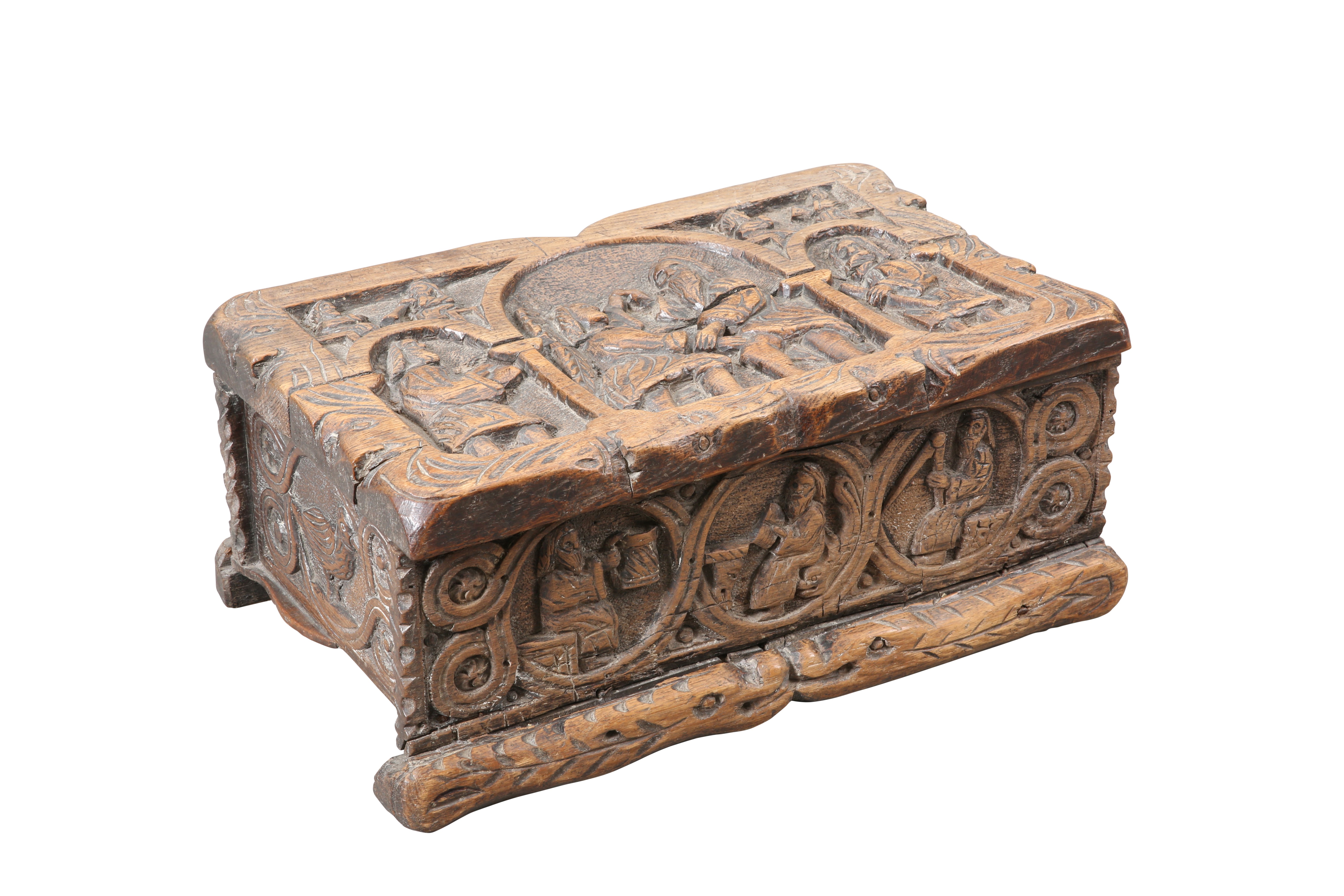 A CARVED OAK TABLE BOX, PROBABLY 17TH CENTURY
