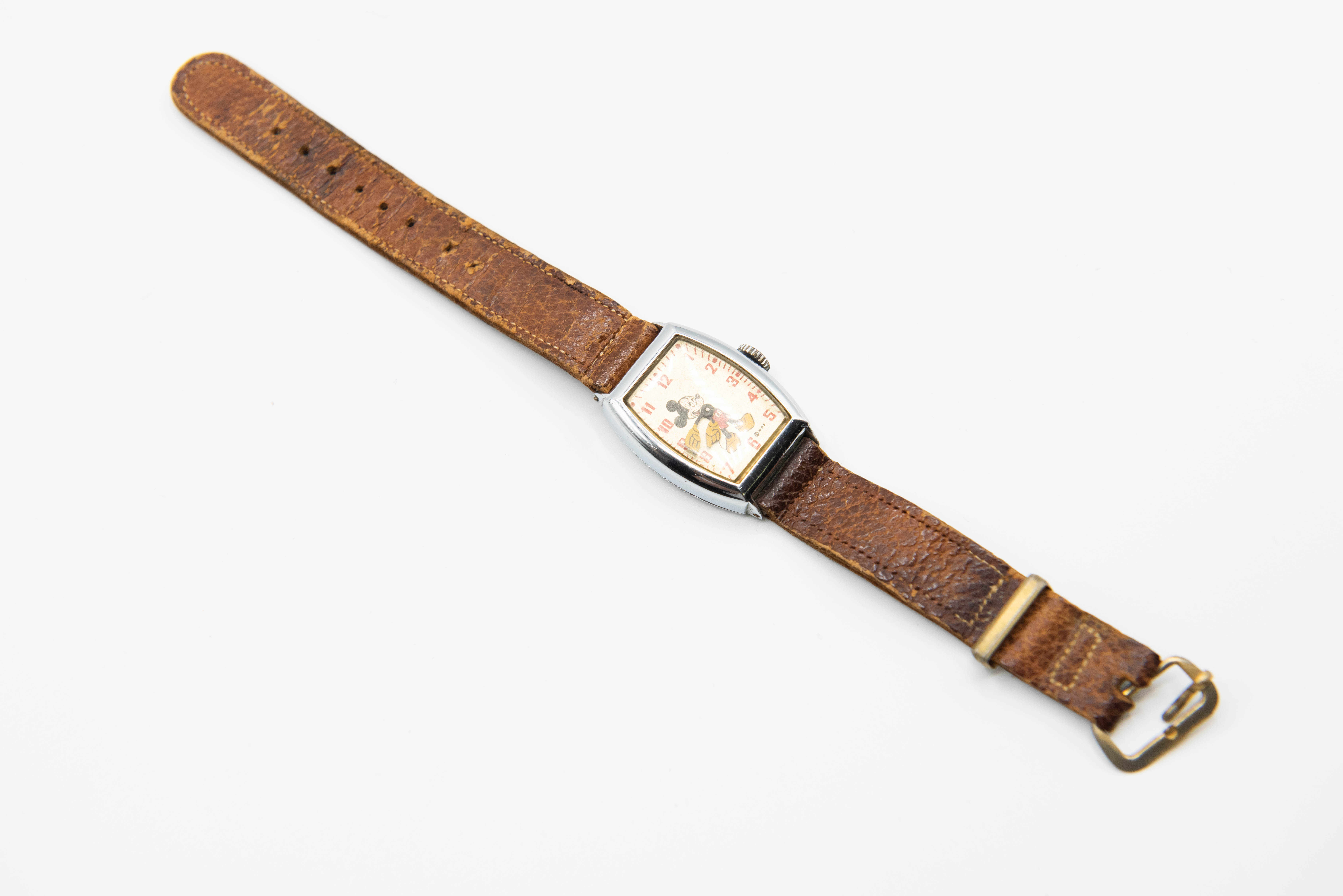 A MICKEY MOUSE STRAP WATCH - Image 2 of 2