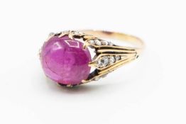 A BURMESE PINK SAPPHIRE AND DIAMOND RING