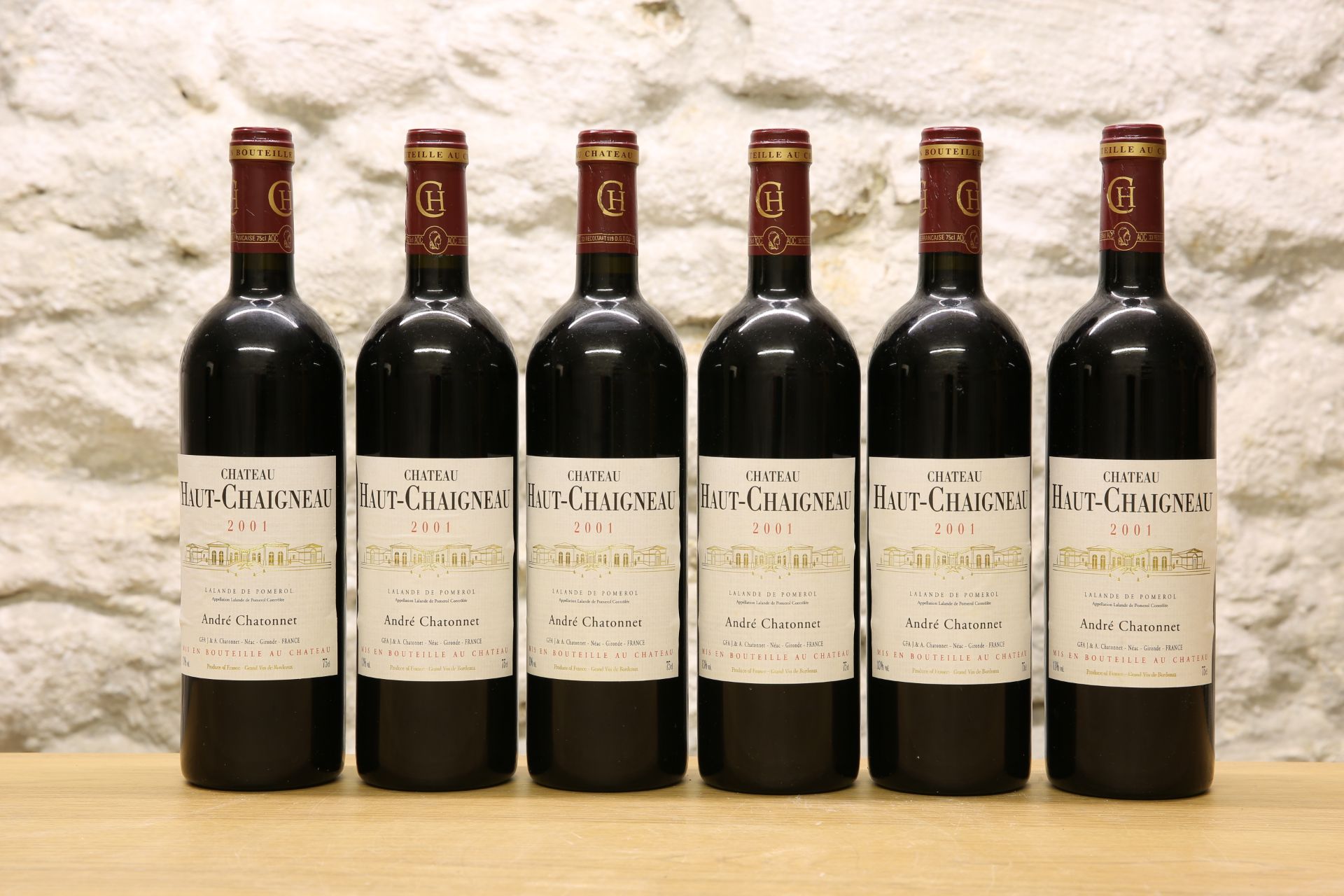 6 BOTTLES CHATEAU HAUT-CHAIGNEAU, LALANDE DE POMEROL 2001