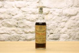 1 VERY RARE BOTTLE DEWARS FINEST SCOTCH WHISKY “WHITE LABEL” ‘OF GREAT AGE’ WITH SPRING CAP