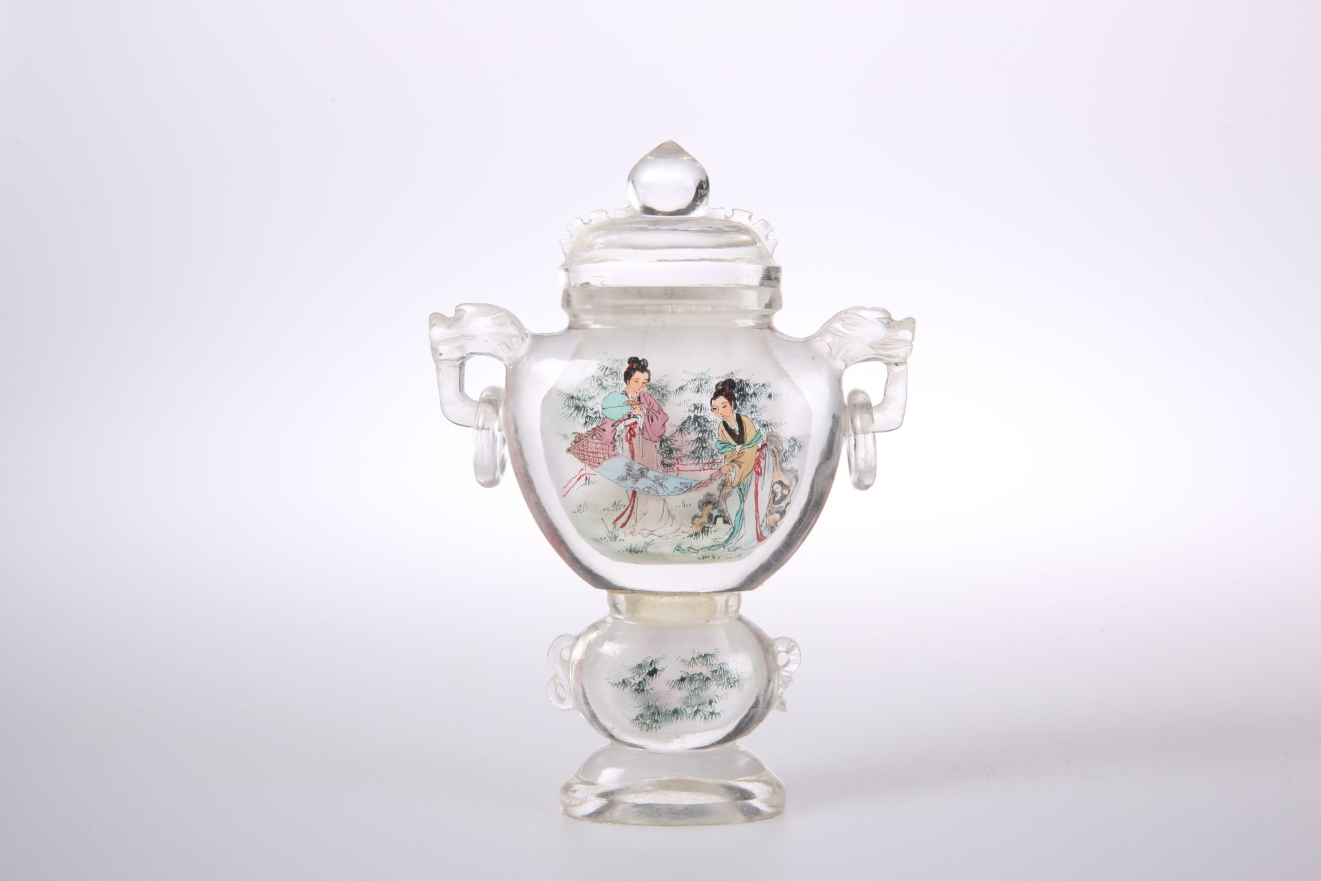 A CHINESE GLASS SNUFF BOTTLE AND COVER