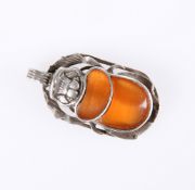 A SILVER (UNMARKED) SCARAB BEETLE PENDANT