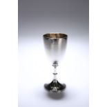 A VICTORIAN SILVER GOBLET, MAPPIN & WEBB, LONDON 1877