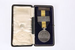 A VALUABLE SERVICE MEDAL, R.S.M. P.T. DREW, 14TH/20TH KING'S HUSSARS