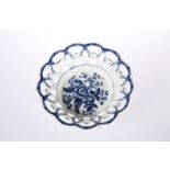 A WORCESTER PORCELAIN SWEETMEAT BASKET, THIRD QUARTER 18th CENTURY