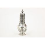 AN ART NOUVEAU SILVER SUGAR CASTER, ATKIN BROS, SHEFFIELD 1901