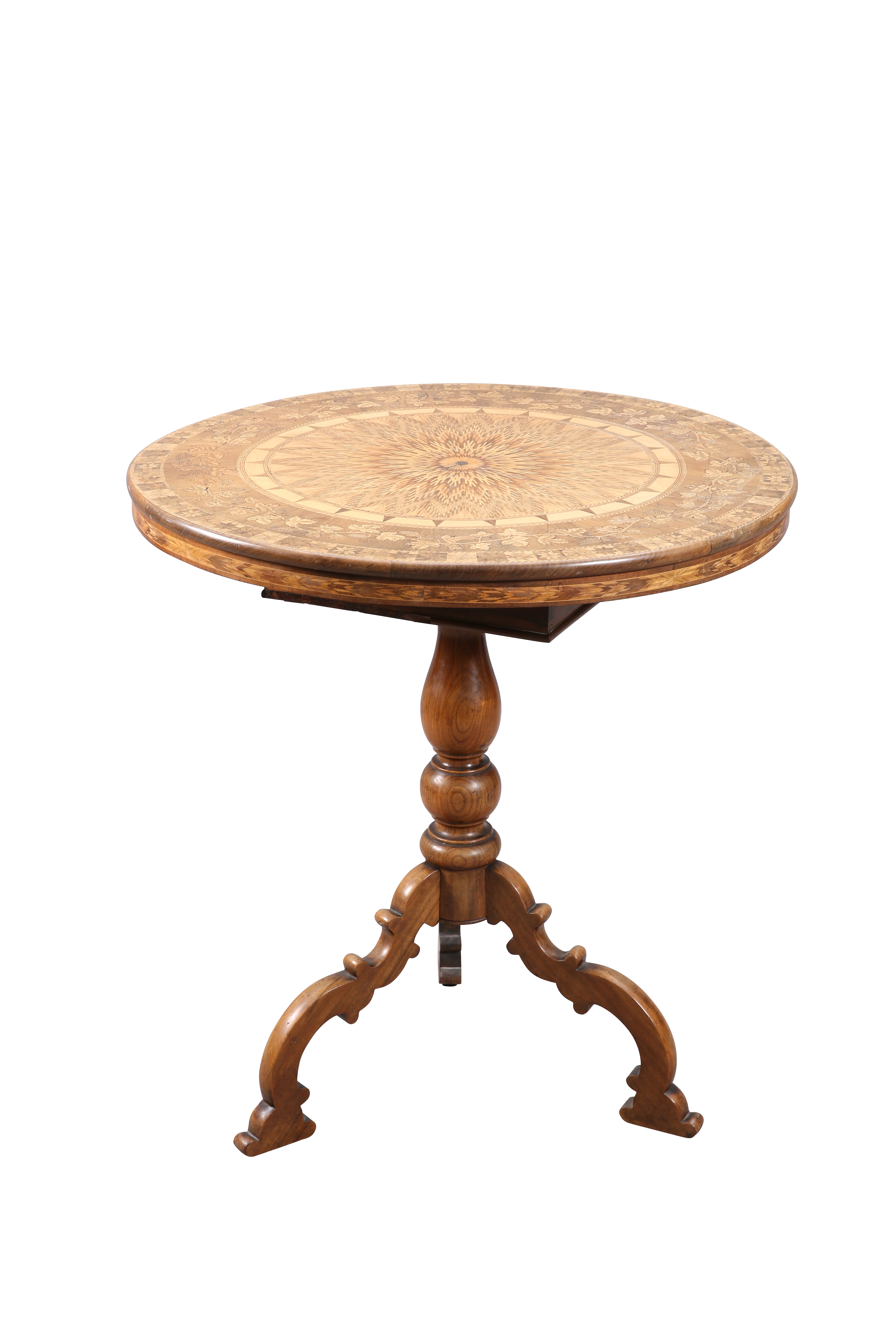 A SORRENTO WARE CENTRE TABLE