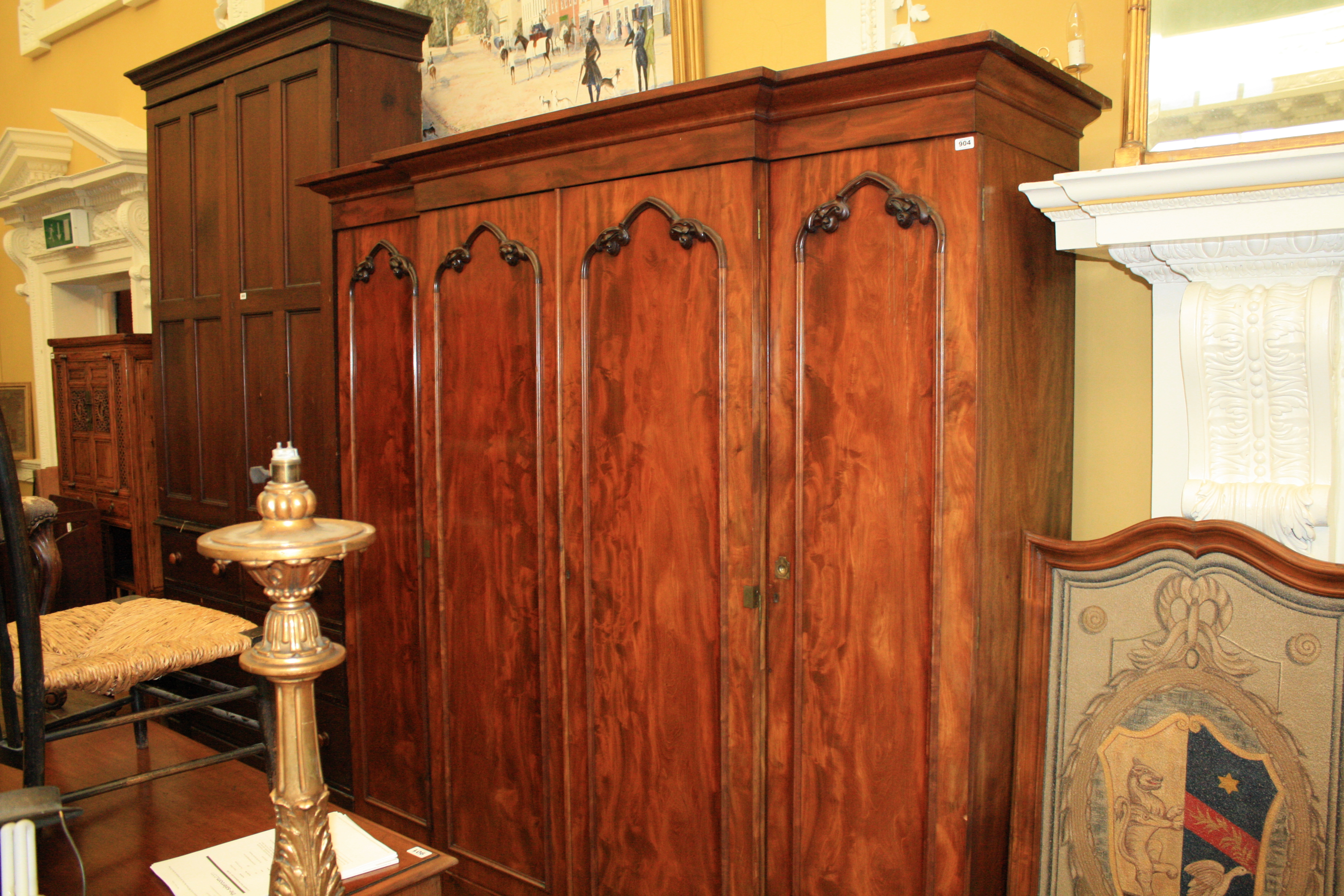 A VICTORIAN MAHOGANY FOUR-DOOR BREAKFRONT WARDROBE - Image 6 of 7