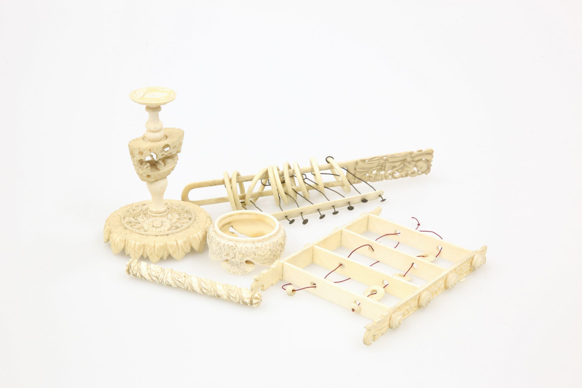 A COLLECTION OF 19TH CENTURY IVORY ARTICLES