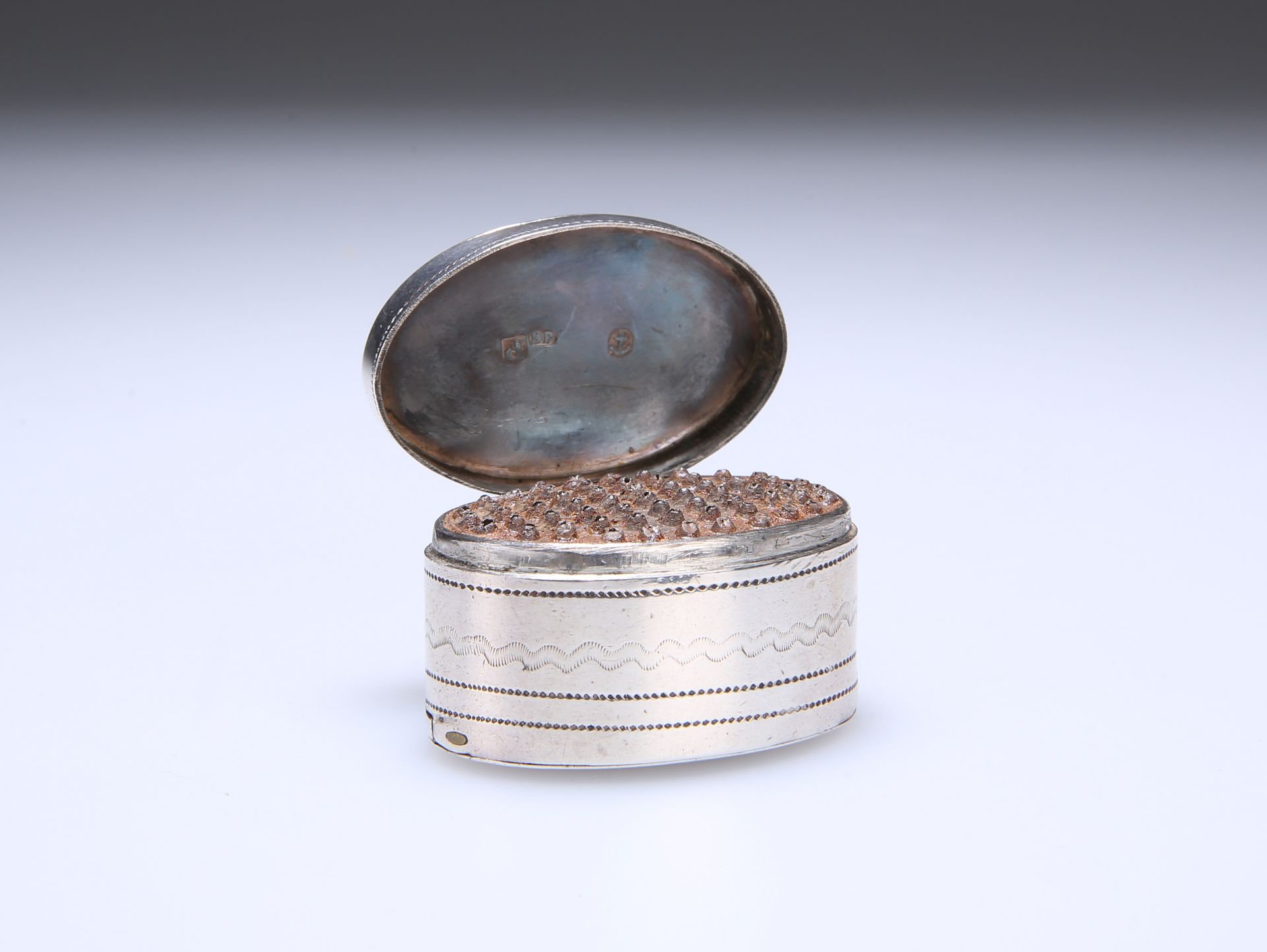 A GEORGE III SILVER NUTMEG GRATER, SAMUEL PEMBERTON