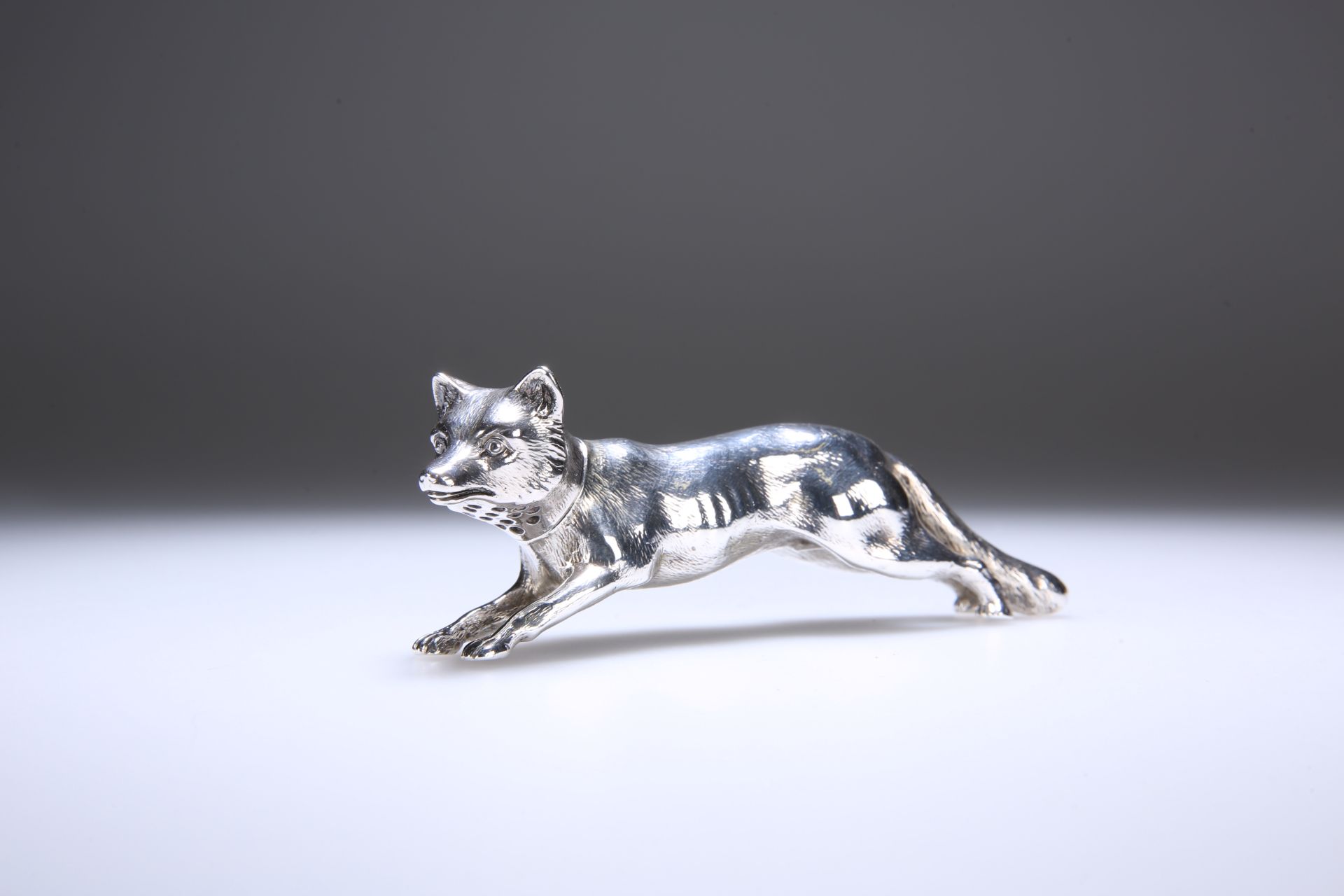 A VICTORIAN SILVER NOVELTY PEPPERETTE IN THE FORM OF A FOX