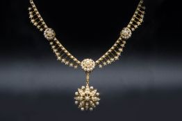 A VICTORIAN SEED PEARL NECKLACE