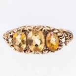 A 9CT YELLOW GOLD CITRINE RING