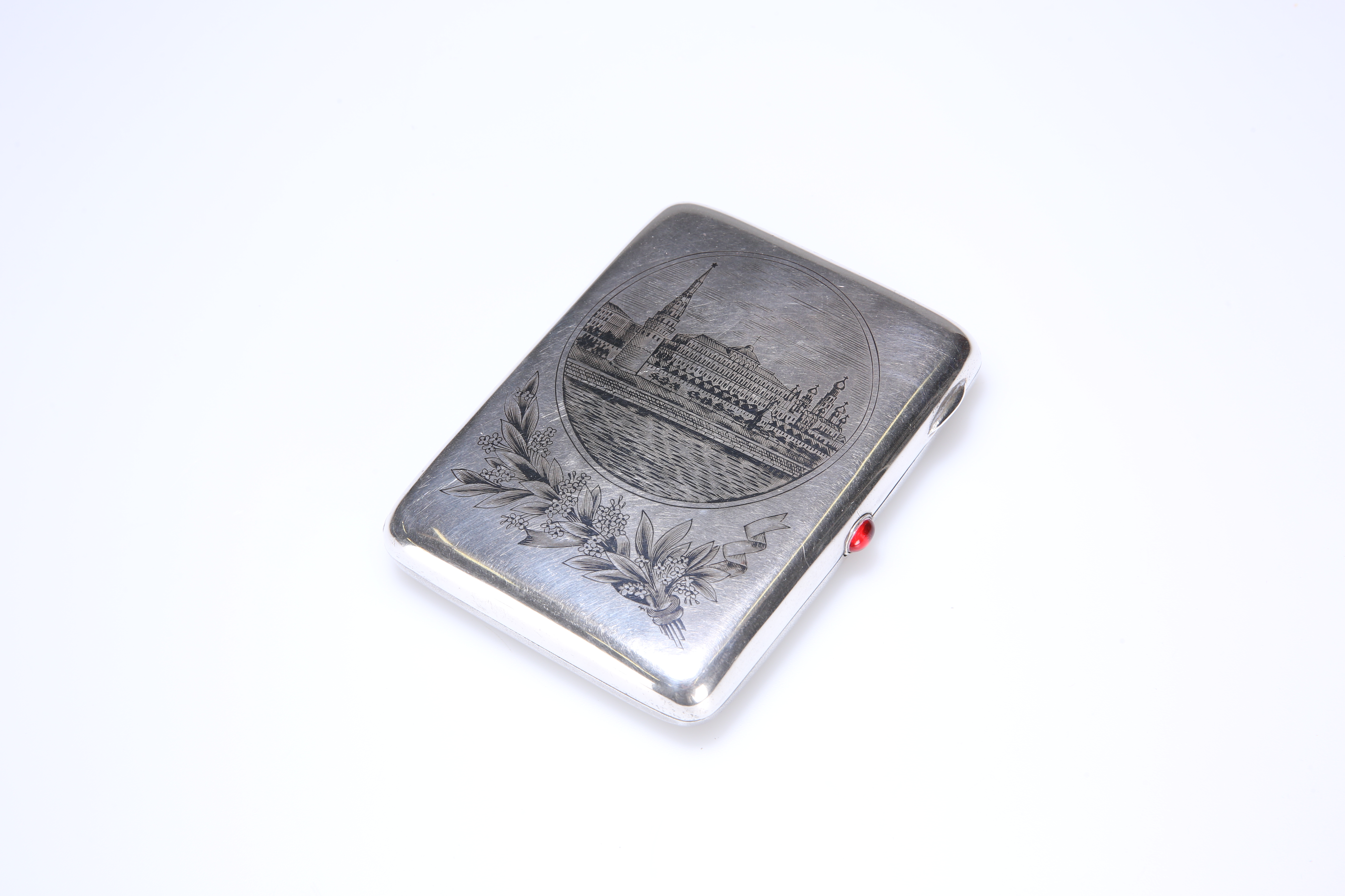 A RUSSIAN NIELLO WORK SILVER CIGARETTE CASE