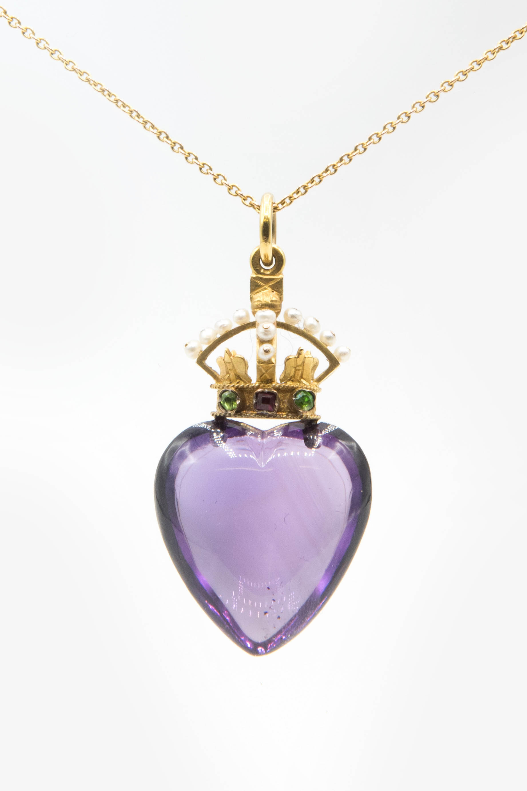 A VICTORIAN AMETHYST PENDANT