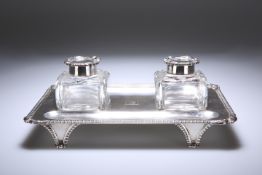 A LATE VICTORIAN SILVER INKSTAND, GOLDSMITHS & SILVERSMITHS COMPANY, LONDON 1898