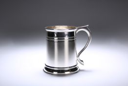 A MID-VICTORIAN SILVER CHRISTENING MUG, WILLIAM HUTTON & SONS, LONDON 1878