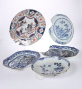 A GROUP OF FIVE CHINESE EXPORT PORCELAIN PLATES, 18th CENTURY