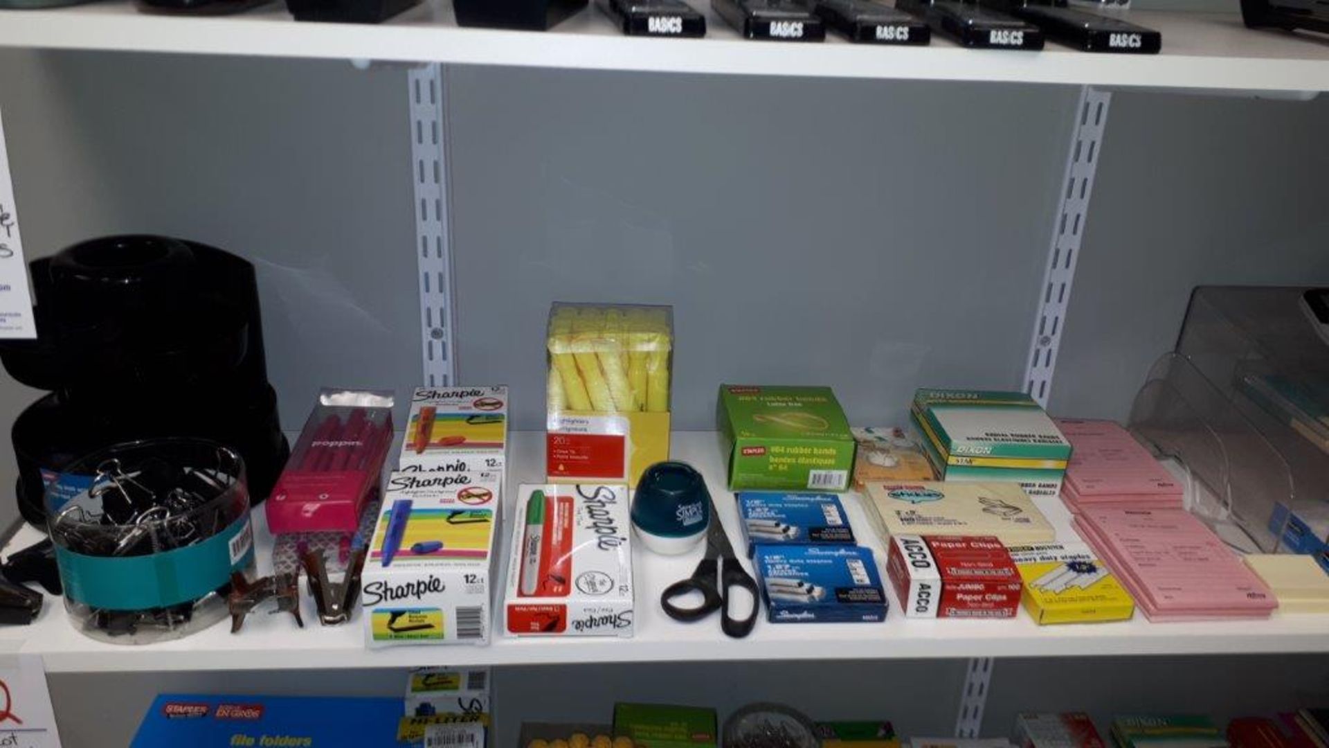 Assorted office supplies,1 shelf (Lot) - Image 3 of 3