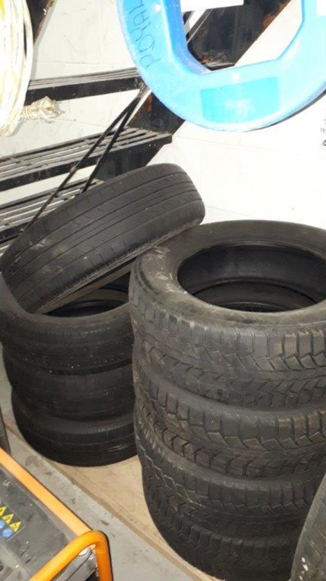 Tires 195/65R15