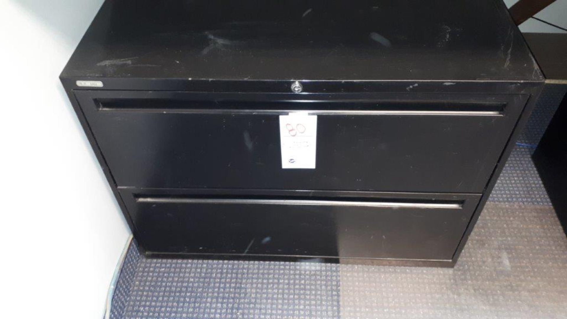 2-Drawer filing cabinet