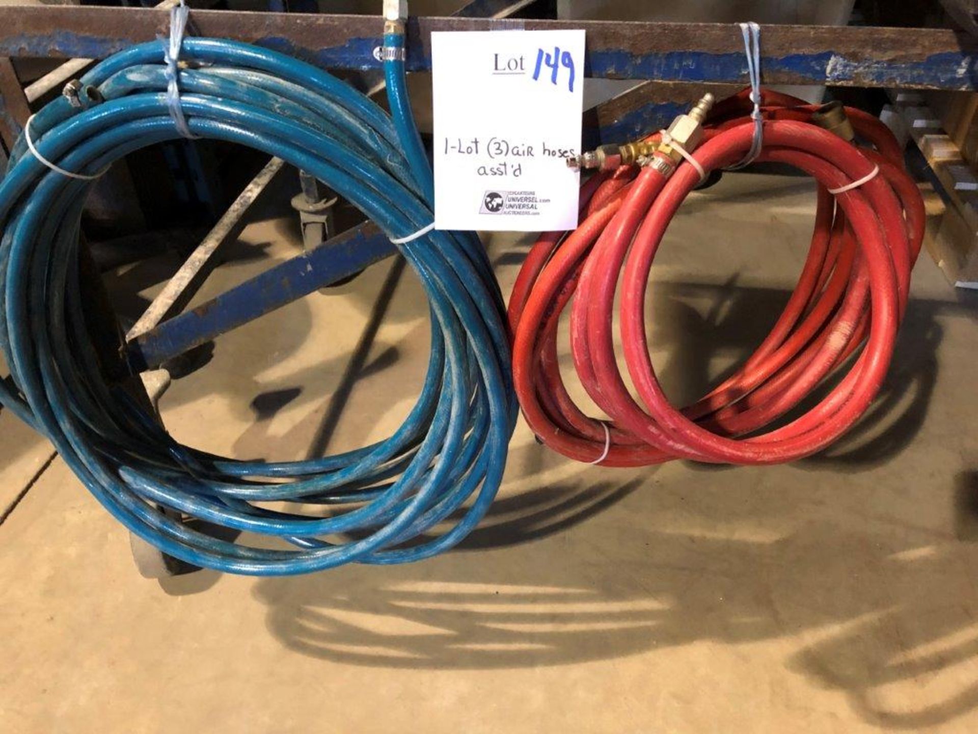 1-Lot (3) Air hoses assorted