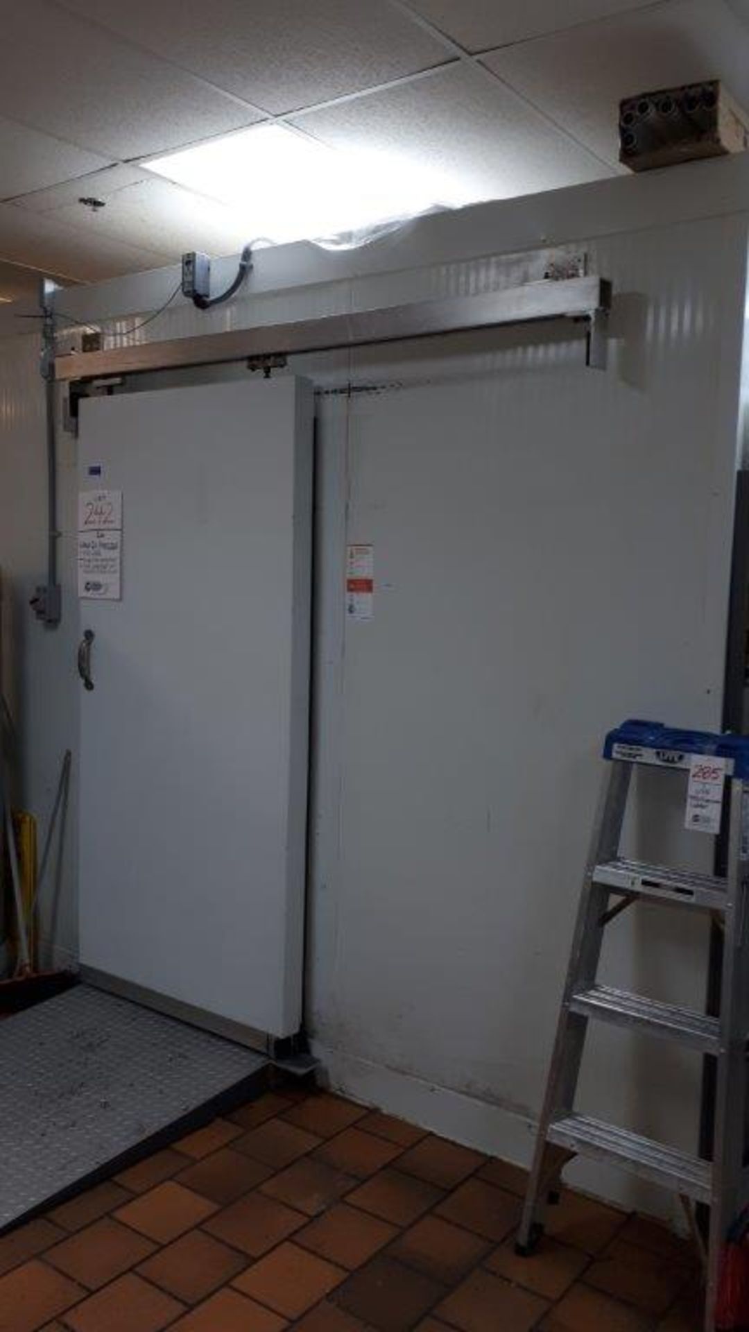 Walk-In Freezer,11ftx11ft, Keeprite compressor, w/…. - Image 2 of 5