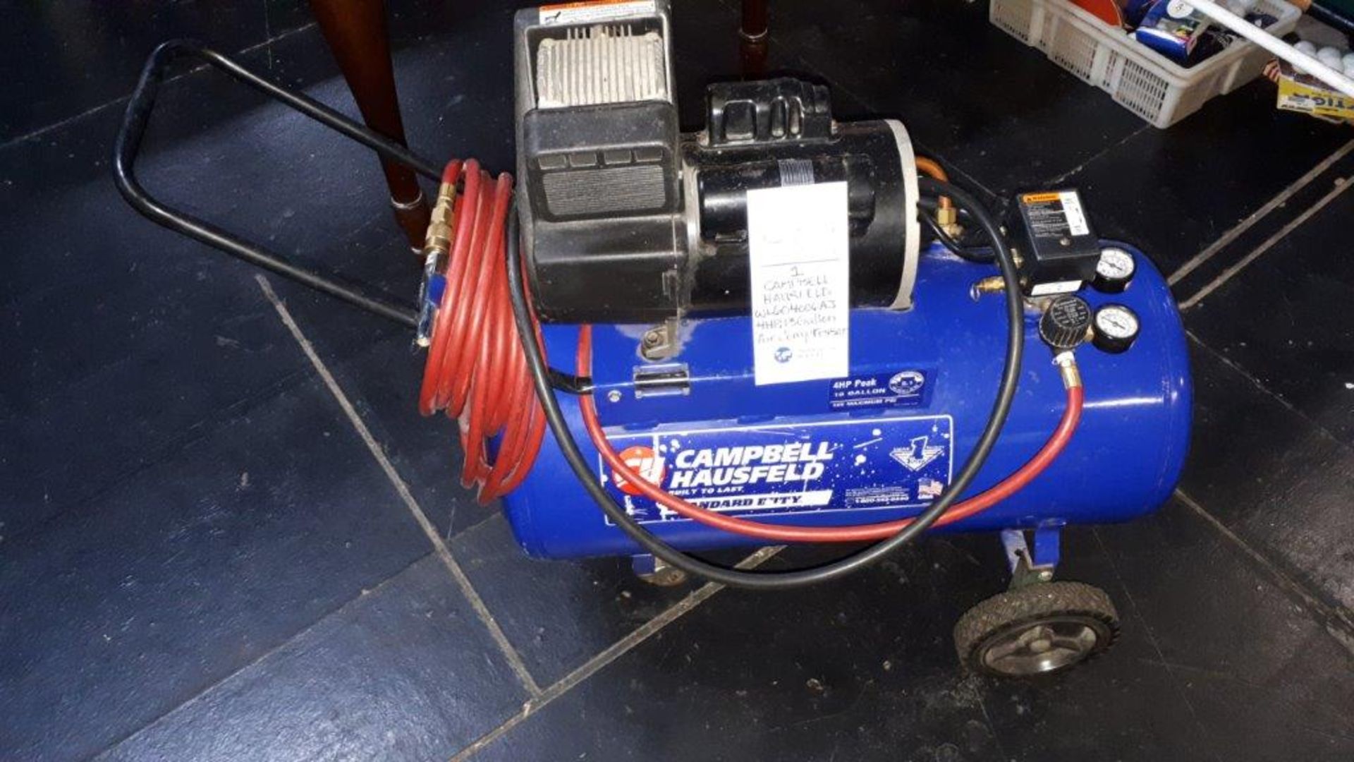 Campbell Hausfeld WL604006AJ,4HP,13 gallon air compressor