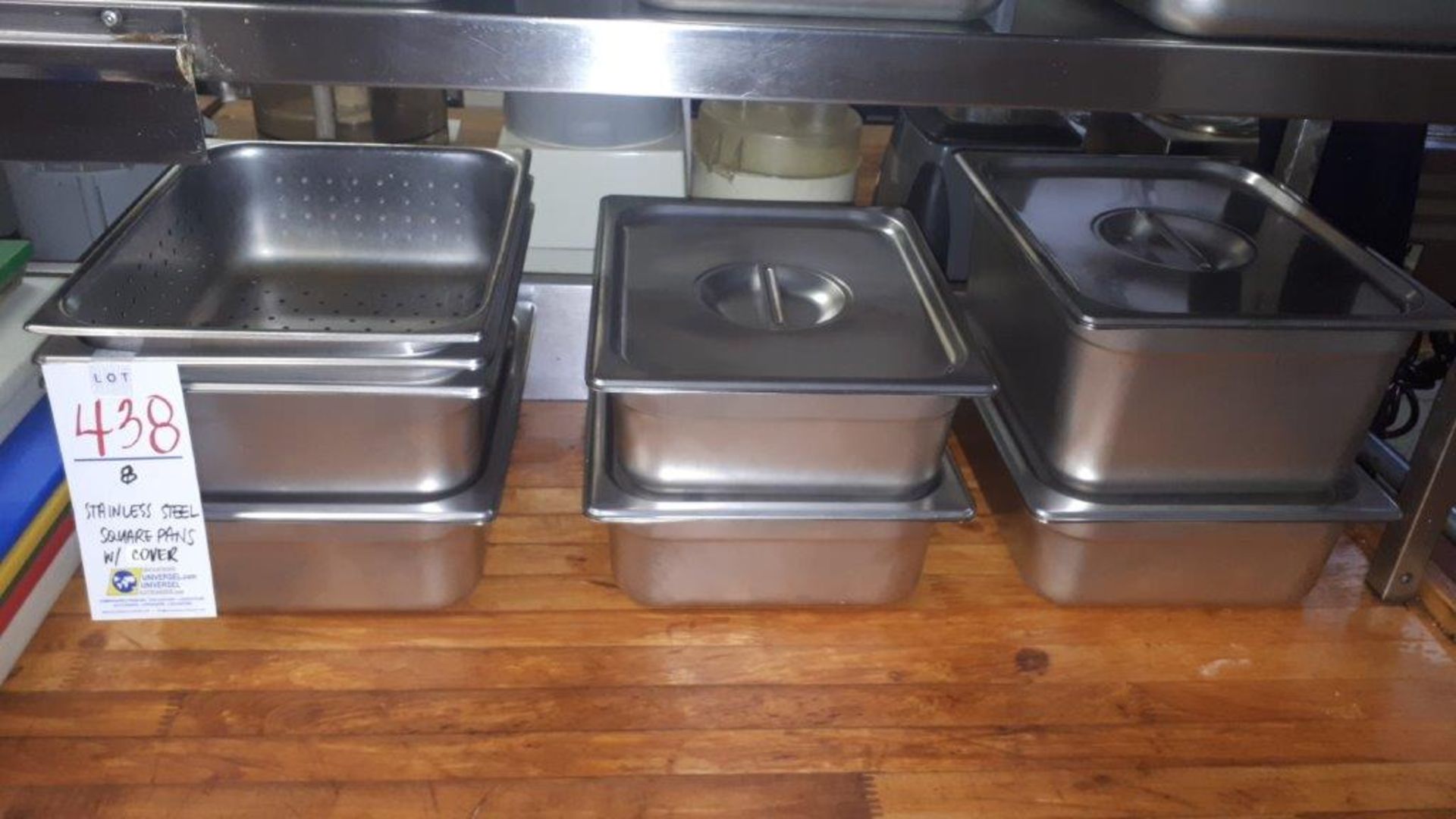 Stainless steel square pans w/covers