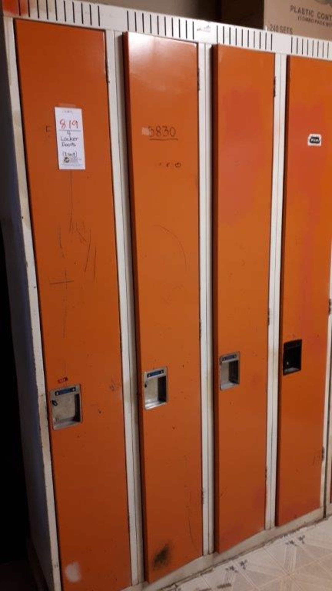 Locker doors (1 sect)