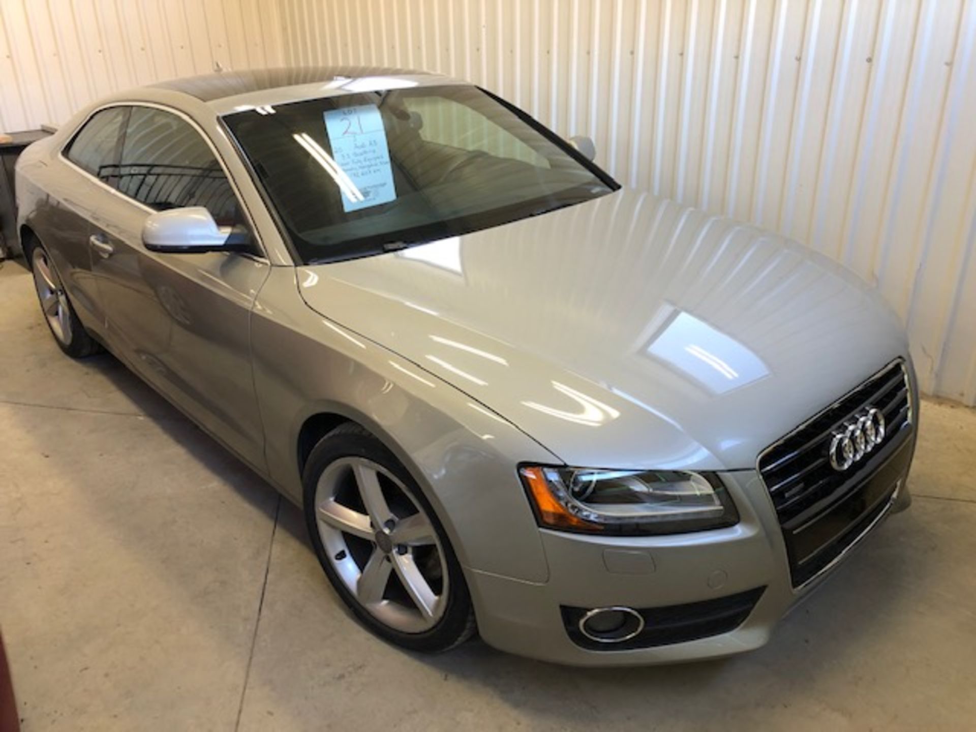 (2010 Audi A5 - 3.2 Quattro, 2 door Fully Equipped. 172,603km Vin: WAUCKBFR5AA045369