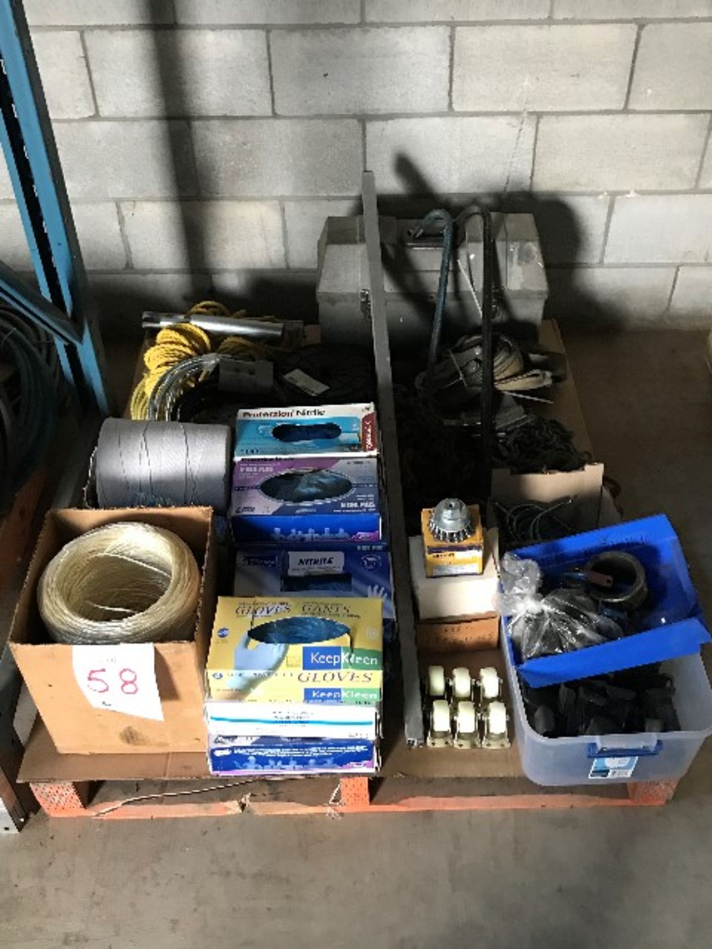 (Lot) Assorted nitrile gloves, chains, ropes, etc...