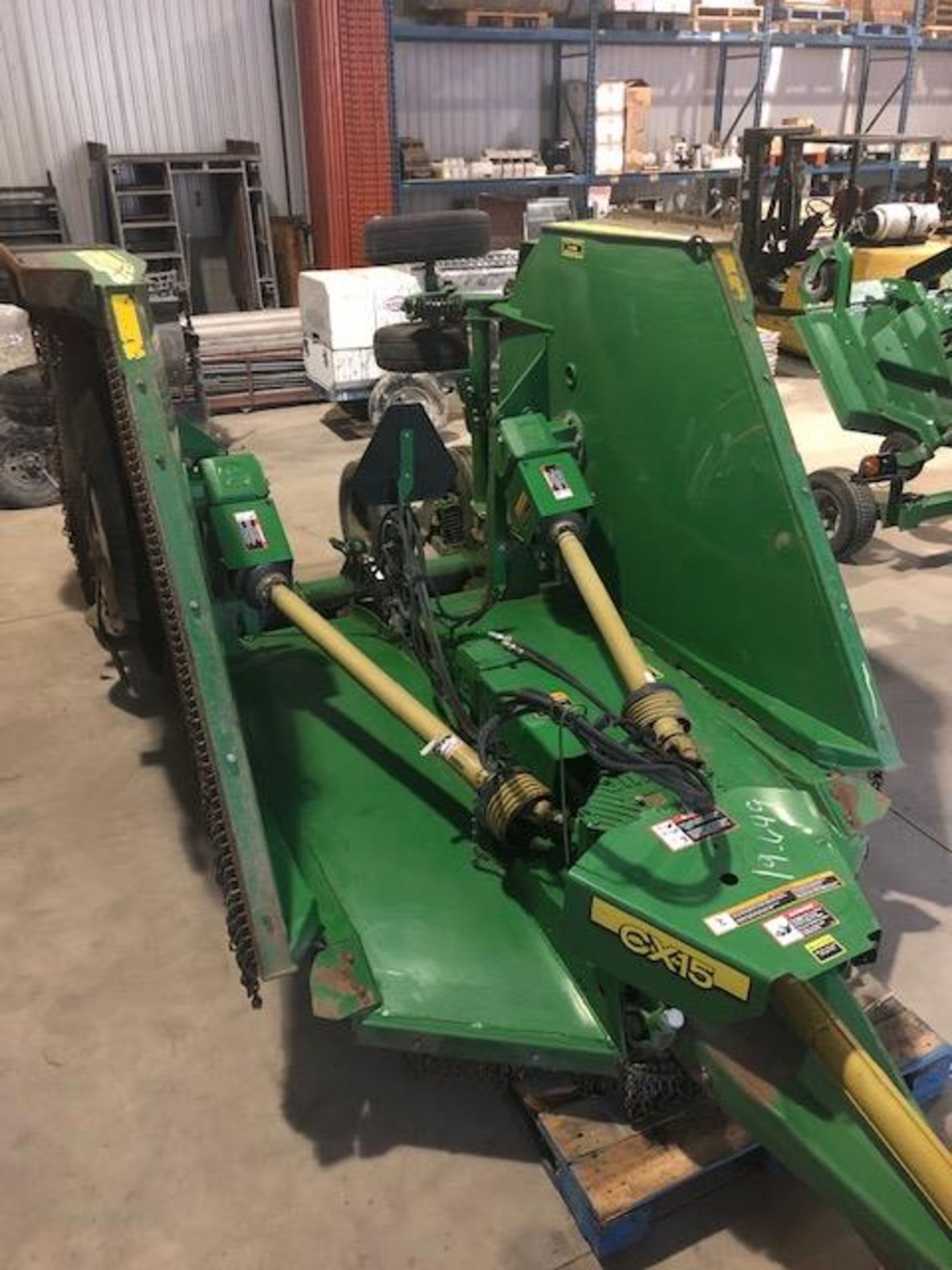 (2017) CX15 John Deere Flex-Wing Rotary cutter Pull type self-leveling hitch clevis.