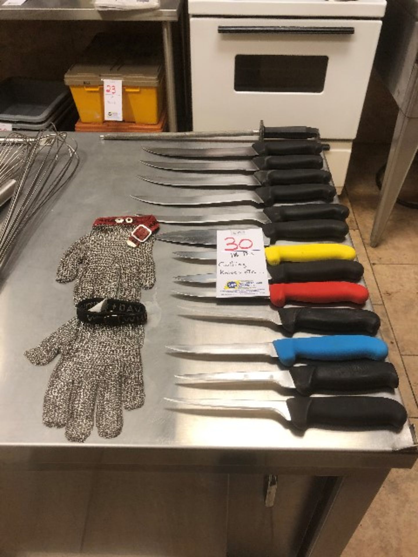 Cutting knives, etc... 16pcs