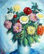 Maler20. Jh..Blumen in blauer Vase.Li. u. unles. bez.. Öl/Hartfaserpl., 60,5 x 50,5 cm. R..€ 50