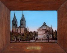 SouvenirbildArenberg. Hinterglas-Farbfotodruck, ca. 9,8 x 14 cm (Bildausschnitt). Eicherähmchen.