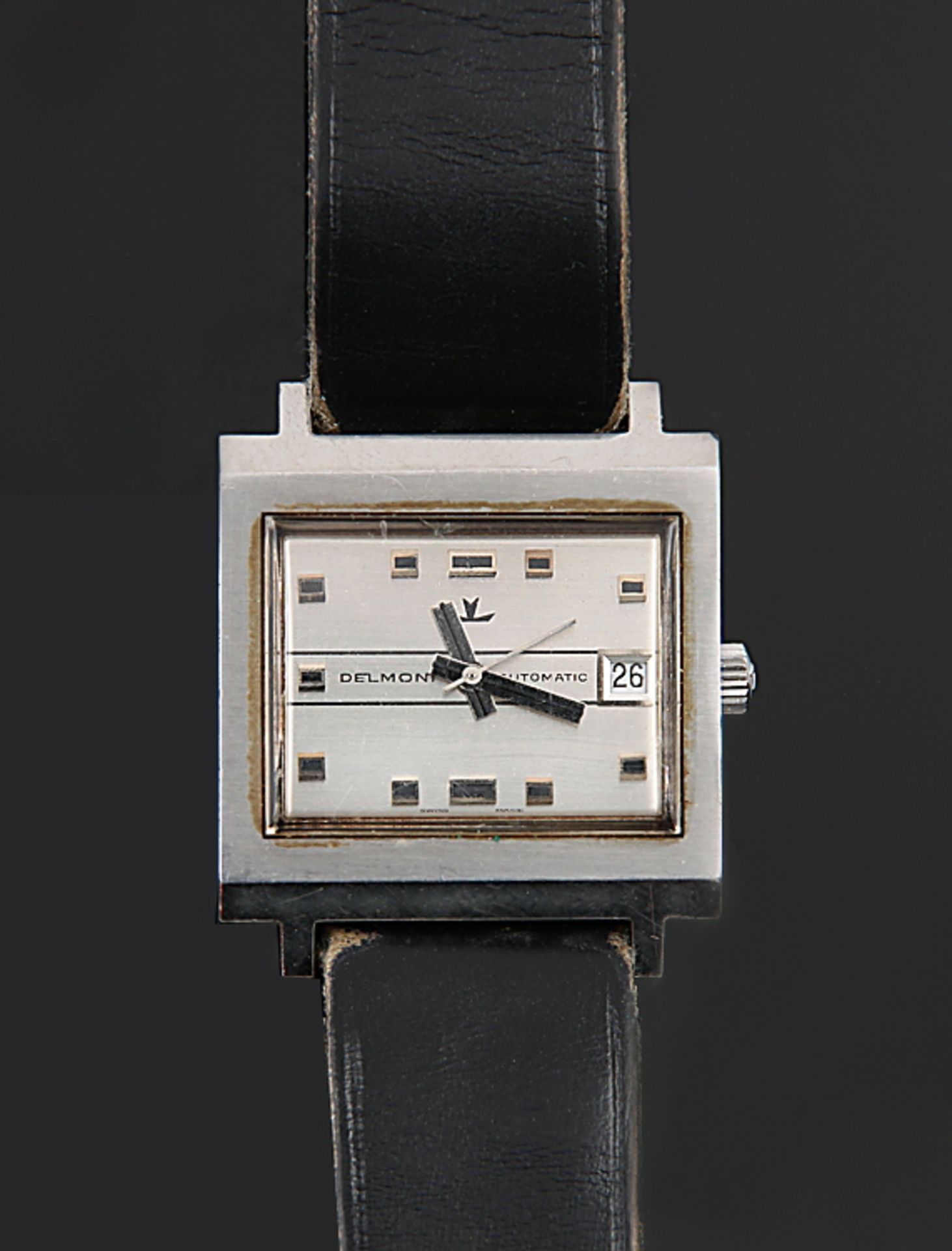 HerrenarmbanduhrDelmont Automatic. Schweiz. Rechteckiges Gehäuse Edelstahl. 32 x 31 mm.