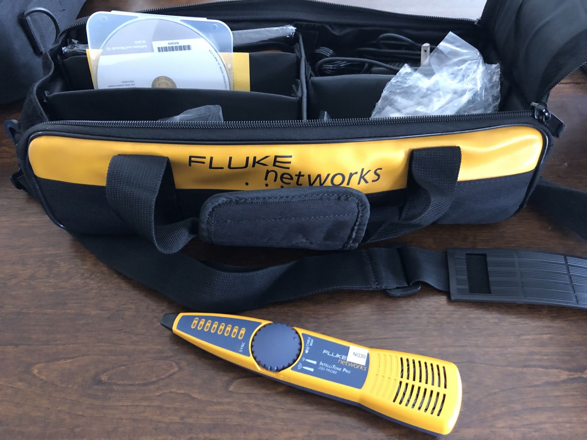 Fluke 200 IntelliTone Pro Probe