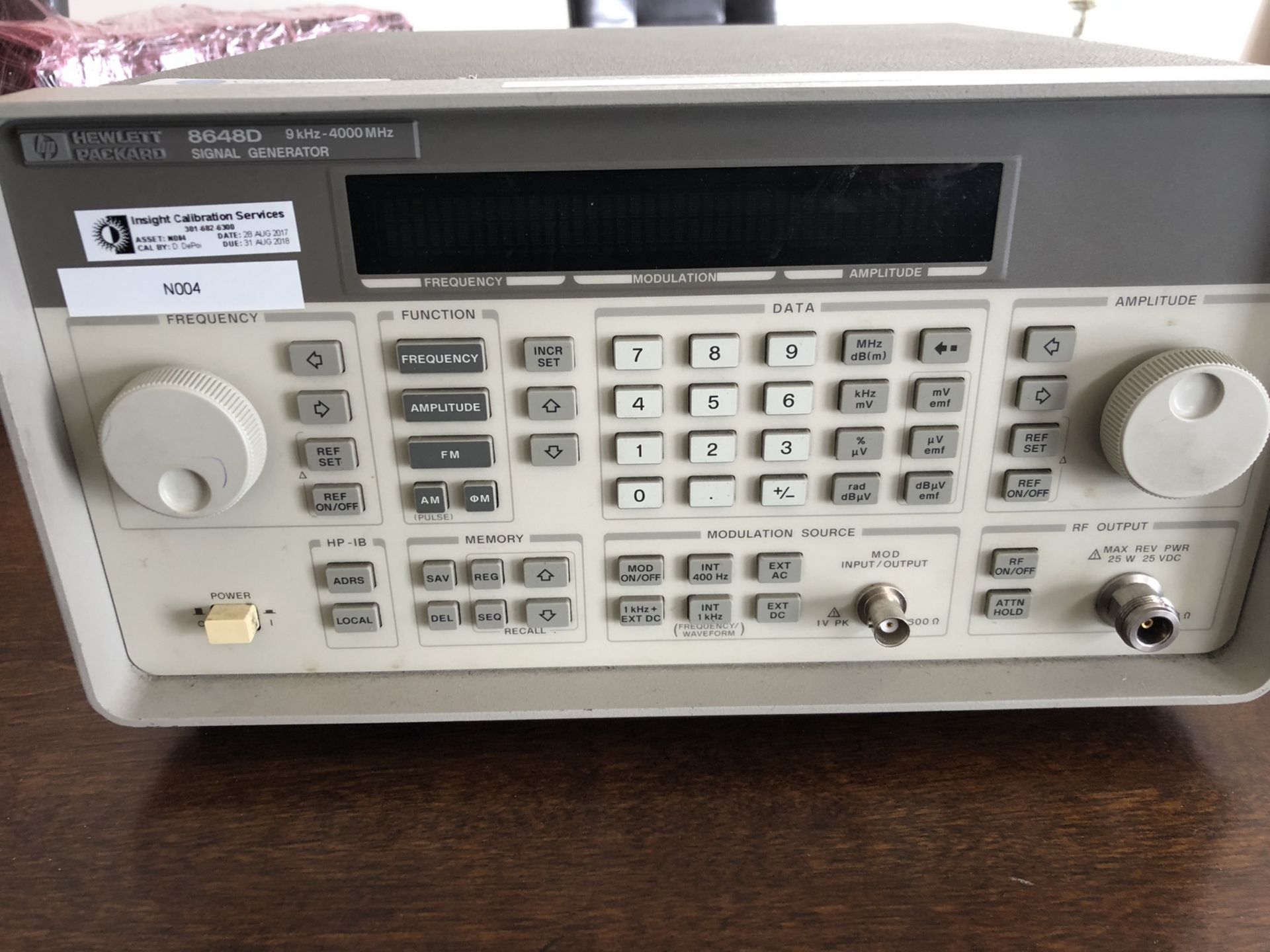 Hewlett Packard 8648D Signal Generator - Image 2 of 4