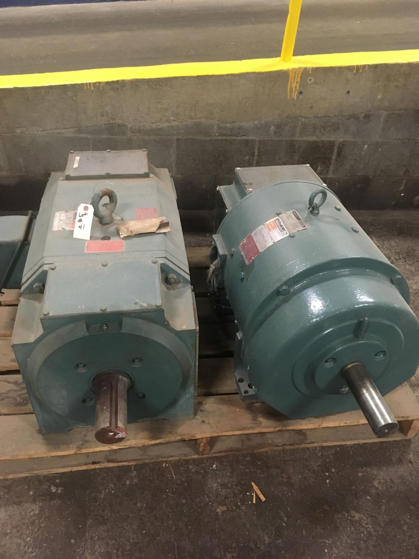 Lot of (2) DC Motors