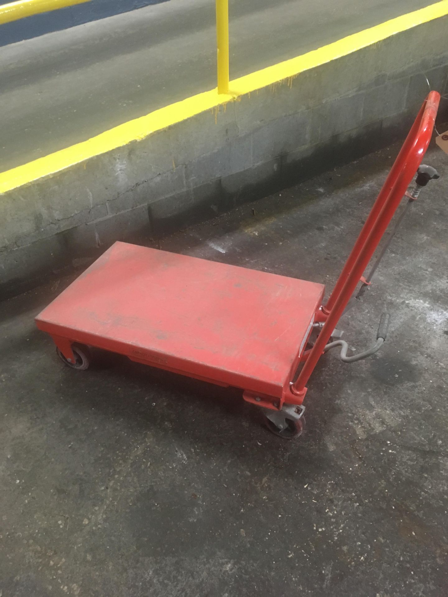 700 LB. Capacity Lift Cart - Image 2 of 4