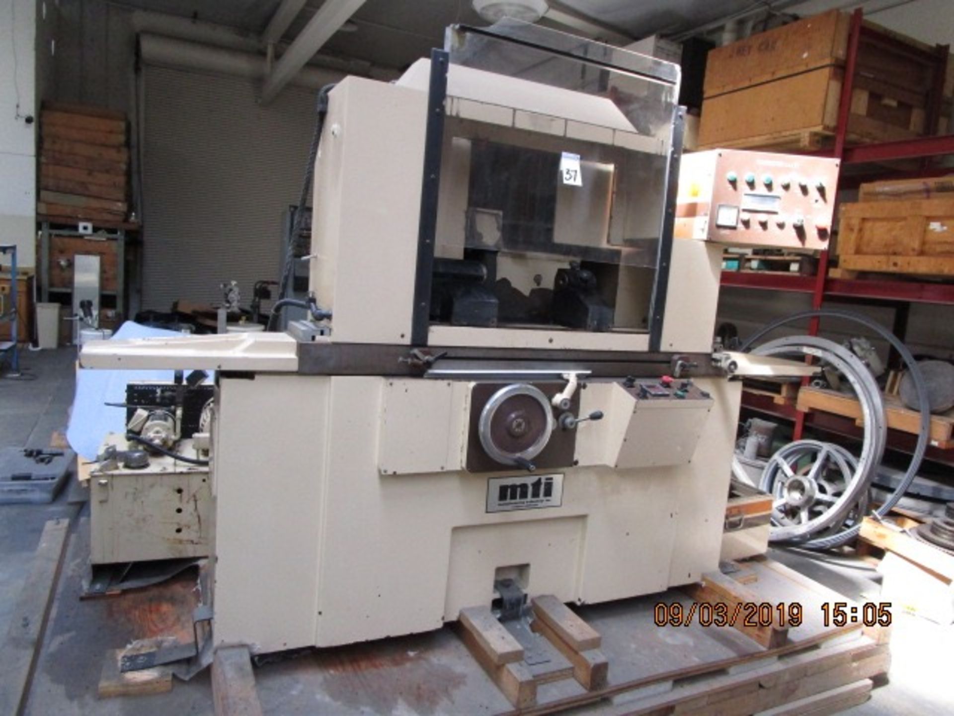 37 - MTI-VEECO 12X30" HIGH PRECISION CYLINDRICAL GRINDER - Image 20 of 20