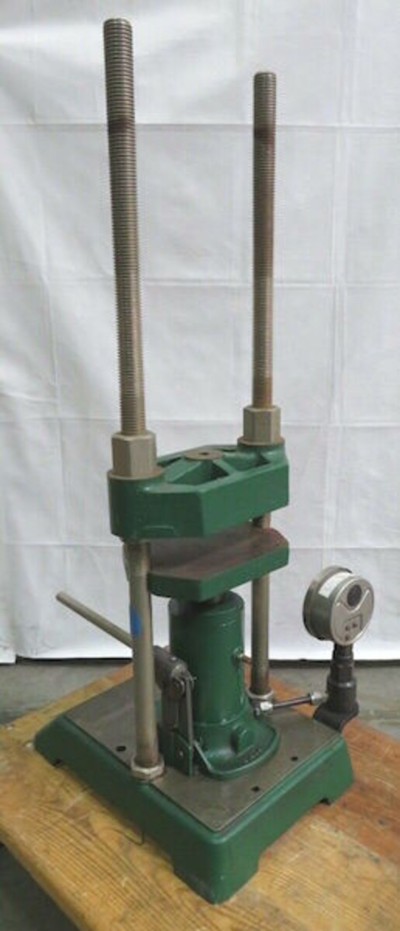 Fred S. Carver model C Manual Laboratory Press 12-Ton - Gilroy - Image 4 of 4