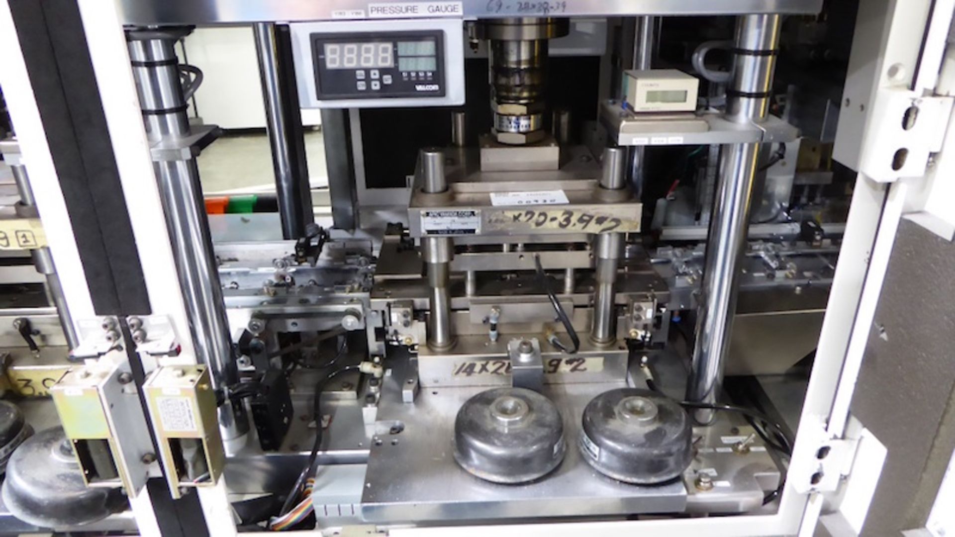 Yamada CU-762 Trim and Form Die Punch System - Gilroy - Image 4 of 6