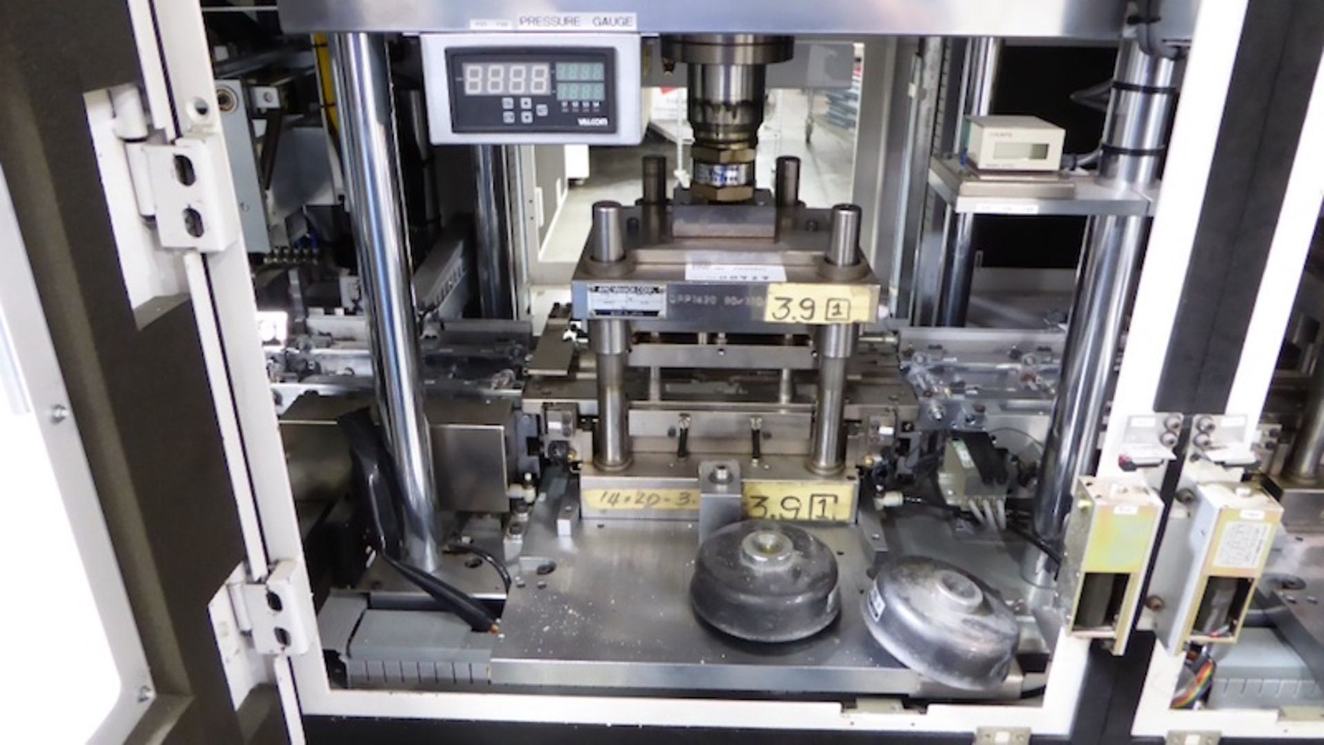 Yamada CU-762 Trim and Form Die Punch System - Gilroy - Image 3 of 6