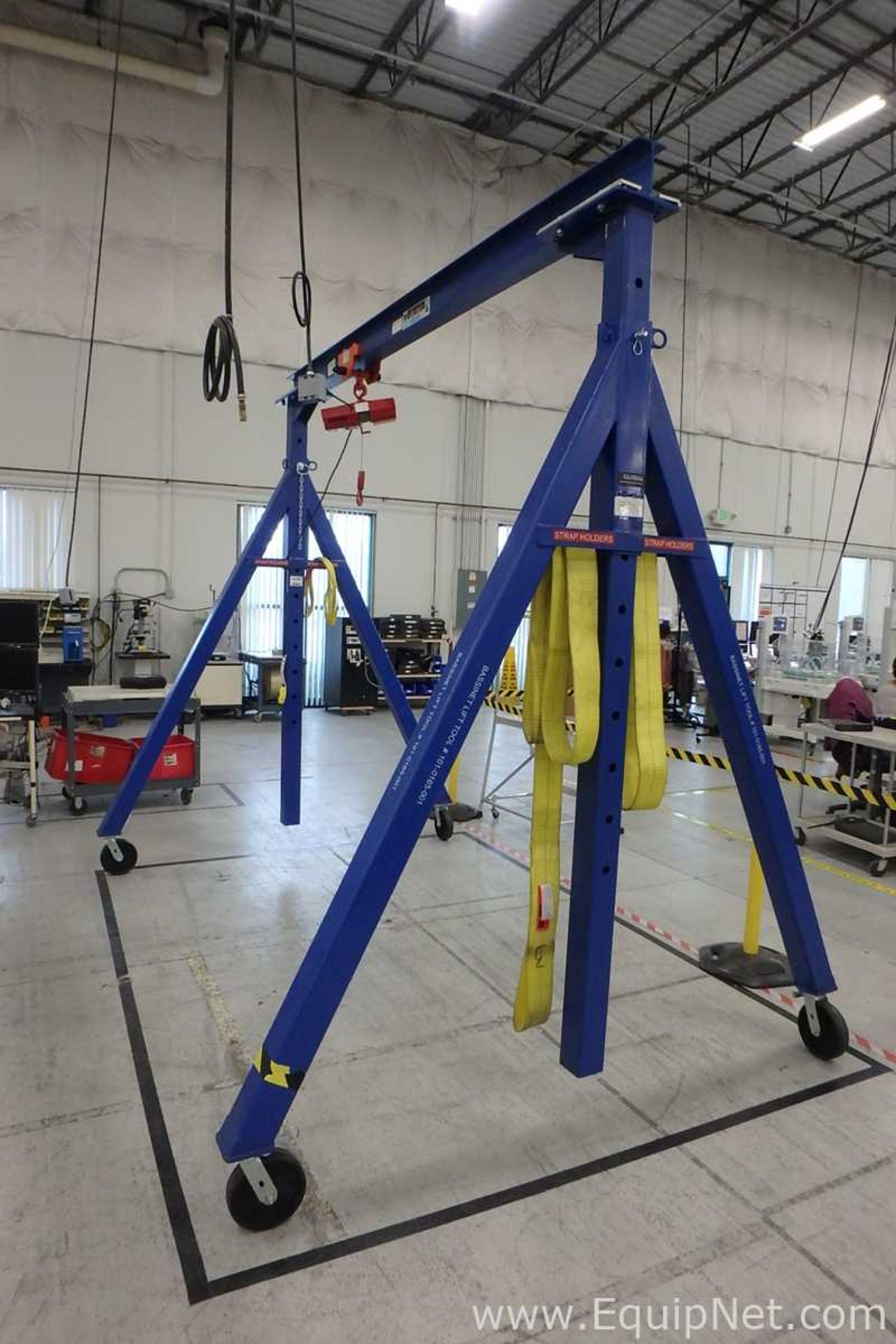 Global Industrial Gantry Crane with 2 Ton A-Frame