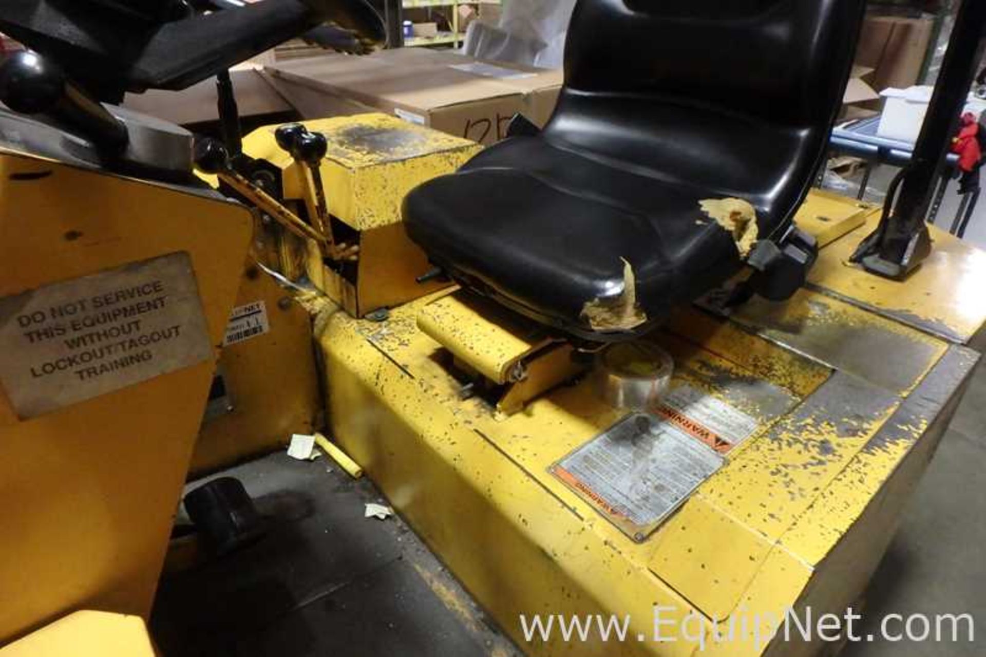 Drexel SLT30 Battery Operated Narrow Aisle Sit-Down Fork Lift - Image 5 of 8