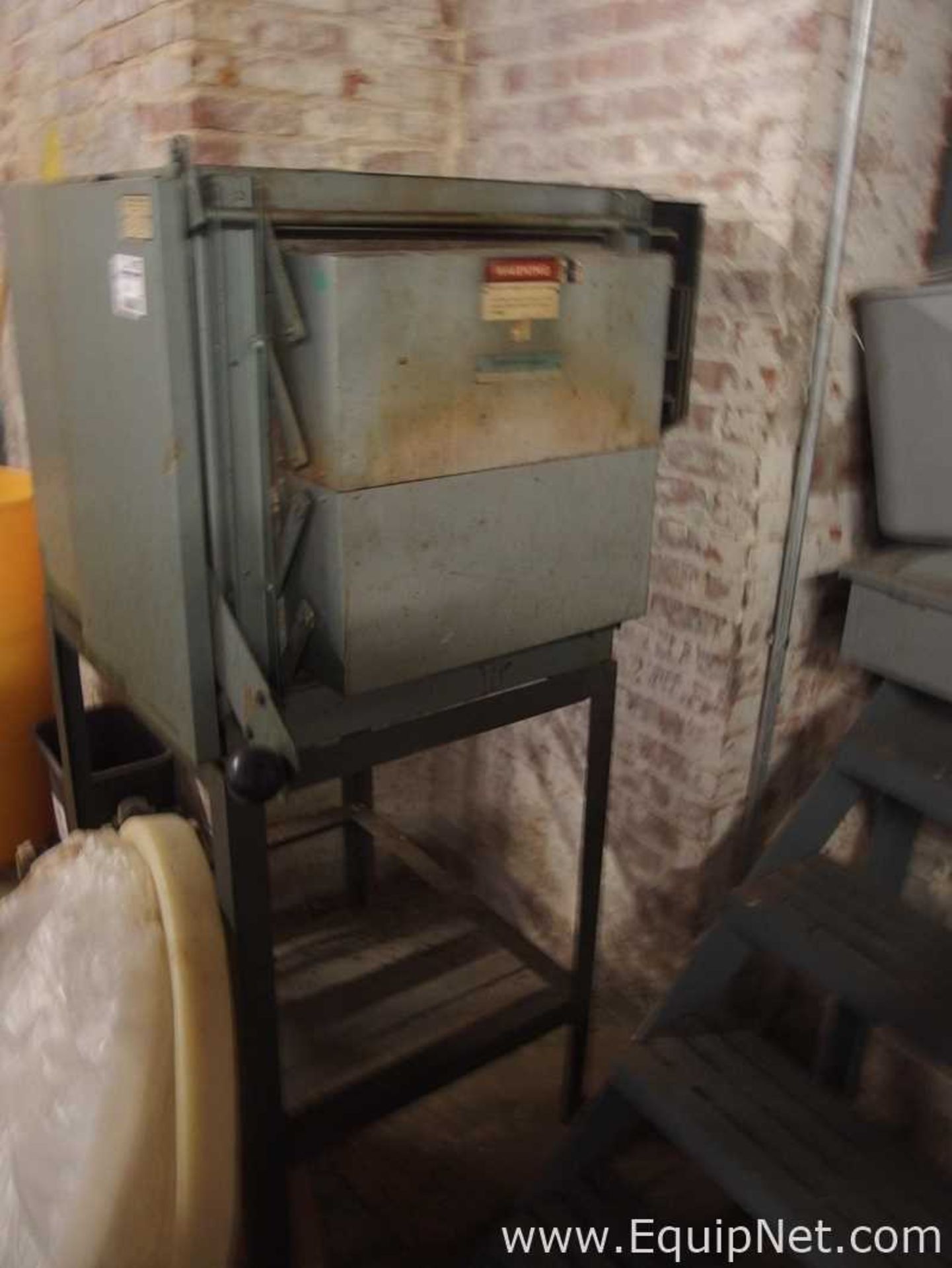 Thermolyne 3F-A1858-1 Laboratory Muffle Furnace